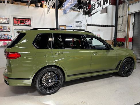 Used 2022 BMW ALPINA XB7 image 5