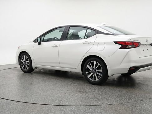 Used 2025 Nissan Versa SV FWD image 6
