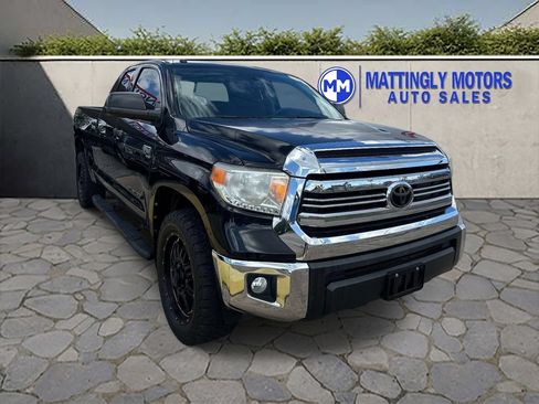 Used 2016 Toyota Tundra SR5 w/ SR5 Upgrade Package RWD image 1