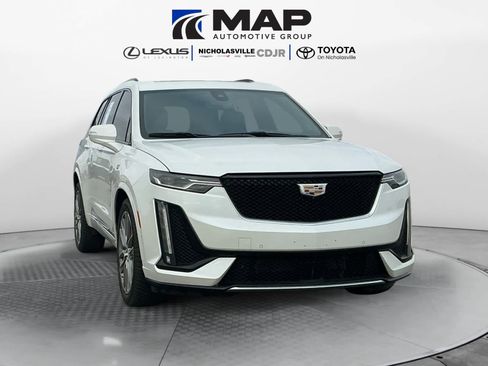 Used 2020 Cadillac XT6 Sport image 7