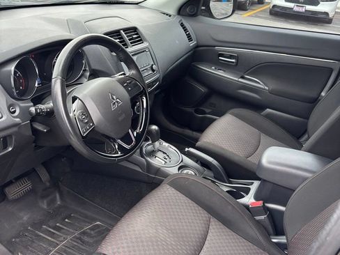 Used 2017 Mitsubishi Outlander Sport ES AWD/4WD image 28