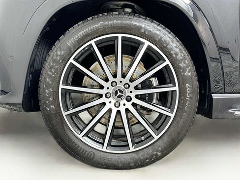 Used 2024 Mercedes-Benz GLS 580 4MATIC image 33