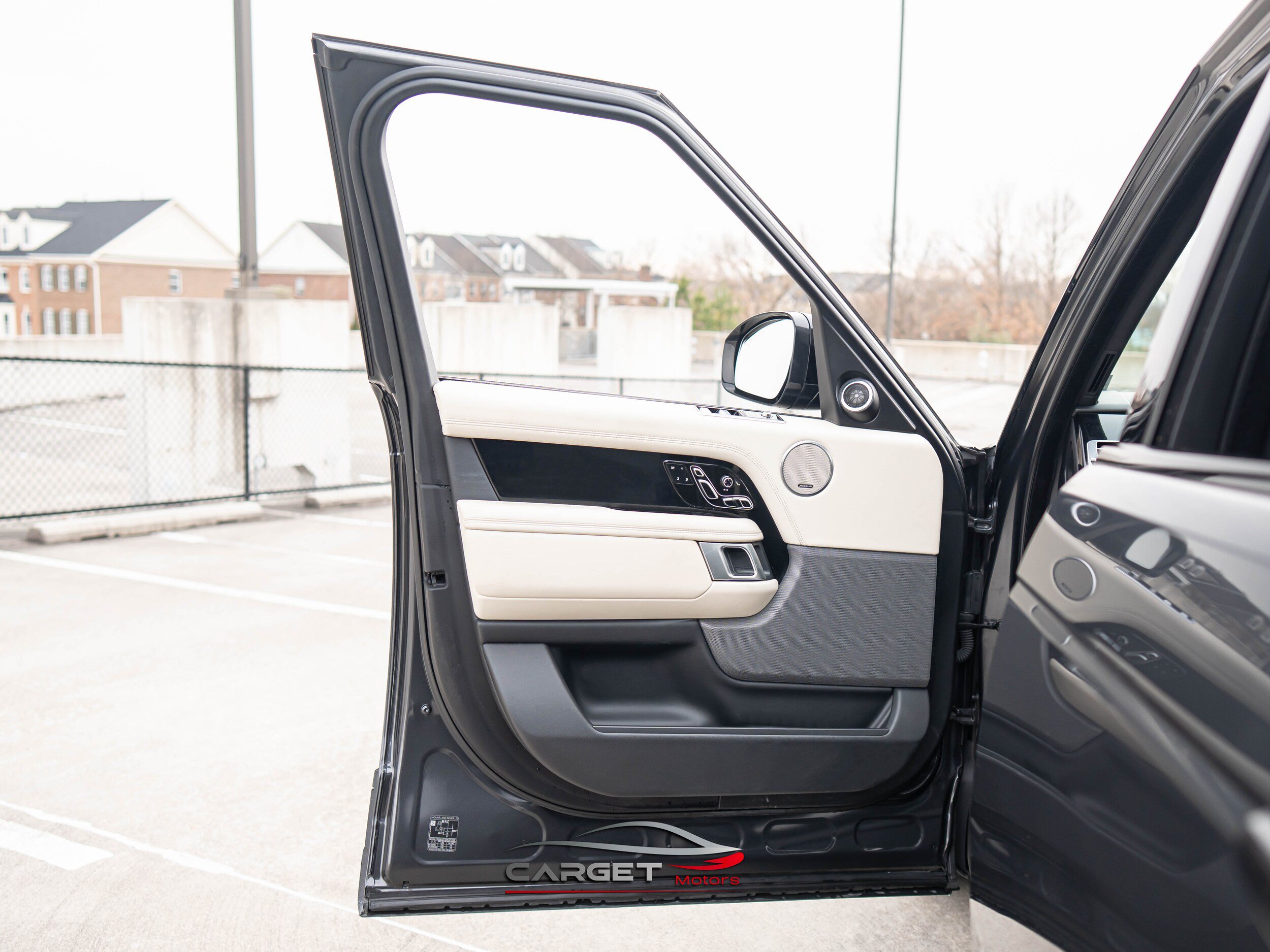 Used 2020 Land Rover Range Rover HSE AWD/4WD image 40