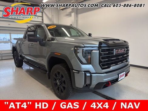 Used 2024 GMC Sierra 2500 AT4 image 1
