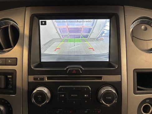 Used 2017 Ford Expedition EL XLT w/ Equipment Group 202A AWD/4WD image 11