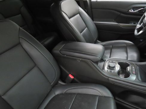 Used 2023 GMC Acadia SLT w/ Elevation Edition FWD image 27