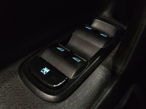 Used 2018 Ford Fiesta SE FWD image 27