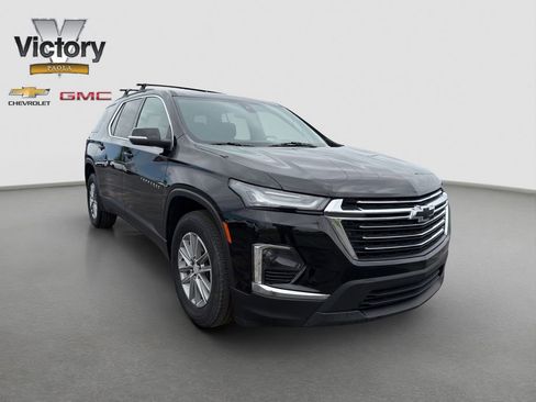 Used 2023 Chevrolet Traverse LT FWD image 8