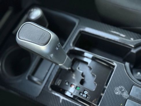 Used 2023 Toyota 4Runner TRD Off-Road image 38