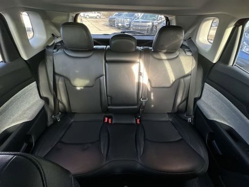 Used 2022 Jeep Compass Latitude w/ Sun and Sound Group image 22