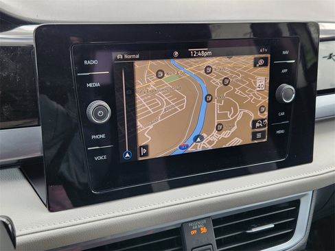 New 2025 Volkswagen Taos SEL image 11