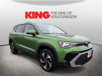 New 2026 Volkswagen Taos SE video 1