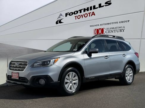 Used 2015 Subaru Outback 2.5i Premium AWD/4WD image 3