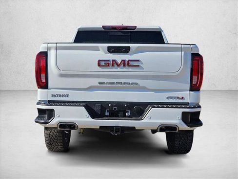 Used 2025 GMC Sierra 1500 AT4 w/ AT4 Premium Package image 6