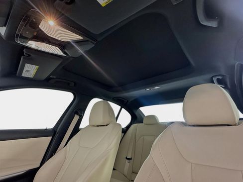 Used 2020 BMW 330i xDrive Sedan w/ Convenience Package image 15