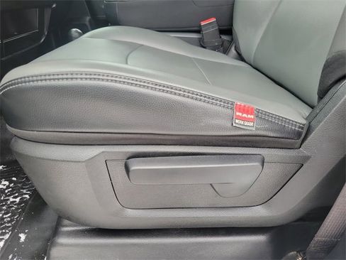 Used 2022 RAM 3500 Tradesman w/ Snow Chief Group image 9