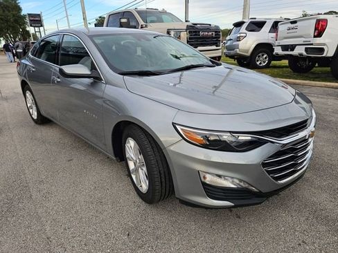 Used 2025 Chevrolet Malibu LT FWD image 7