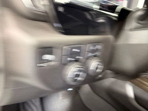 Used 2025 Chevrolet Silverado 2500 LT w/ Z71 Chrome Sport Edition AWD/4WD image 22