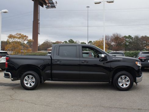 Used 2024 Chevrolet Silverado 1500 LT w/ Protection Package image 20