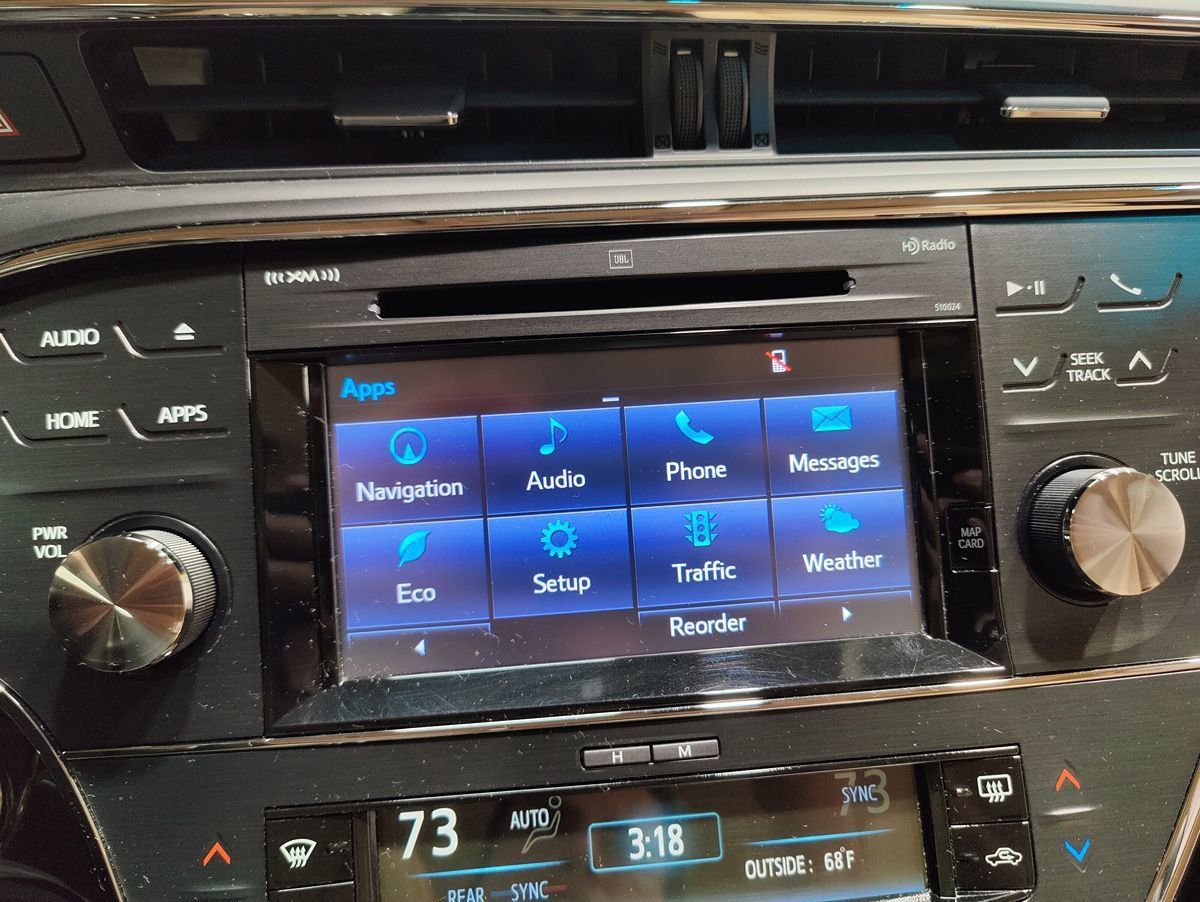 Used 2015 Toyota Avalon Limited FWD image 38