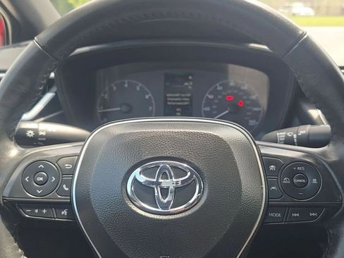 Used 2025 Toyota Corolla SE FWD image 15