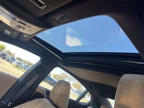 Used 2021 Lexus ES 300h Ultra Luxury w/ Accessory Package 2 image 27