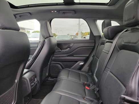 Certified 2022 Lincoln Corsair AWD w/ Premium Package image 13