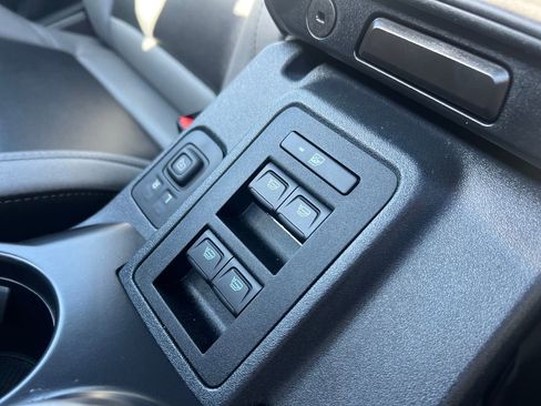 Used 2024 Ford Bronco Black Diamond w/ Sasquatch Package image 12