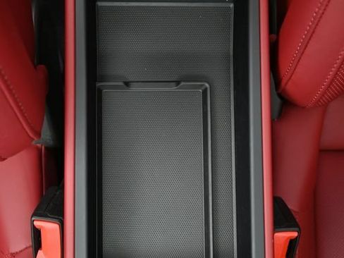 Used 2023 Porsche 911 Carrera S RWD image 18