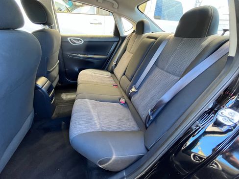 Used 2014 Nissan Sentra SV FWD image 13