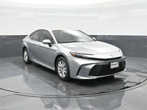 New 2026 Toyota Camry LE image 22