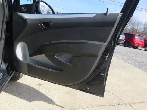 Used 2014 Chevrolet Spark LS image 15