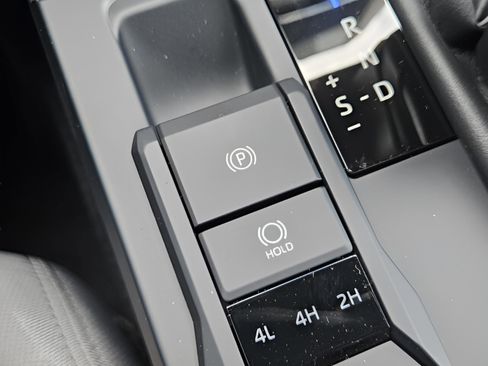 New 2025 Toyota Tundra Platinum AWD/4WD image 15