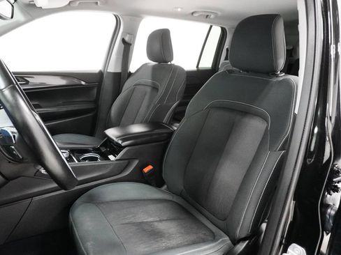 Used 2021 Jeep Grand Cherokee L Laredo w/ Luxury Tech Group I image 10