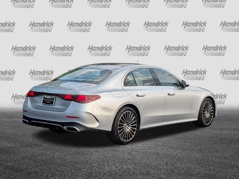 New 2026 Mercedes-Benz E 350 4MATIC Sedan image 10