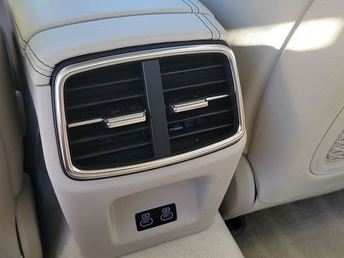 Used 2026 Genesis G70 2.5T Prestige image 21