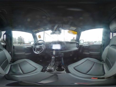 Used 2023 Ford Bronco Black Diamond image 26