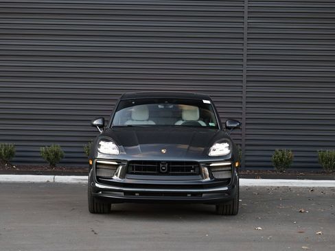 New 2026 Porsche Macan S image 12