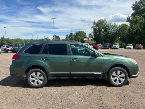 Used 2012 Subaru Outback 2.5i Limited AWD/4WD image 7