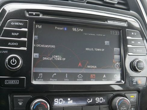 Used 2018 Nissan Maxima 3.5 SV image 18