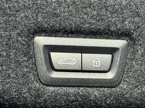 New 2026 BMW i5 AWD/4WD image 12
