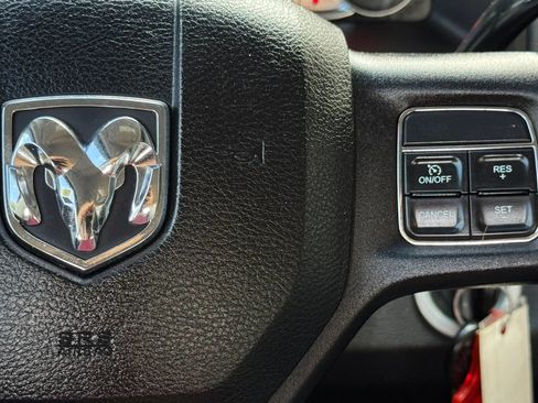 Used 2013 RAM 1500 Express RWD image 33