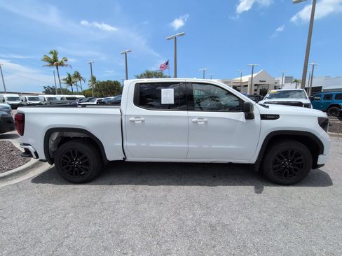 Used 2024 GMC Sierra 1500 Elevation RWD image 4