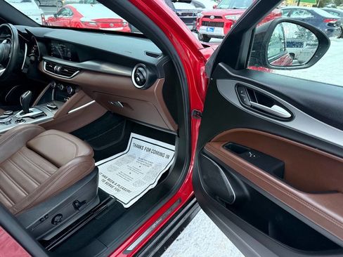 Used 2021 Alfa Romeo Stelvio Ti Sport image 16