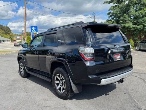 Used 2019 Toyota 4Runner TRD Off-Road image 6