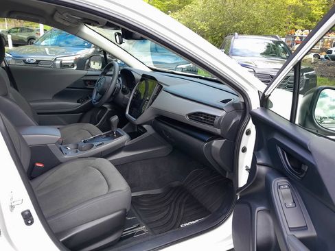 Used 2024 Subaru Crosstrek 2.0i Premium AWD/4WD image 36