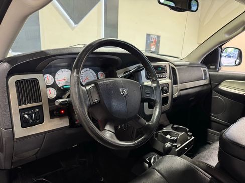 Used 2005 Dodge Ram 2500 Truck SLT w/ Trailer Tow Group image 10