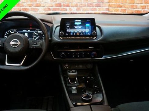 Certified 2023 Nissan Rogue S image 11