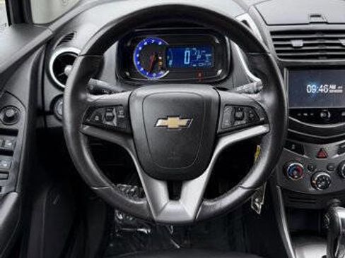 Used 2016 Chevrolet Trax LTZ image 15