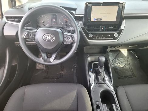 Used 2023 Toyota Corolla LE image 12